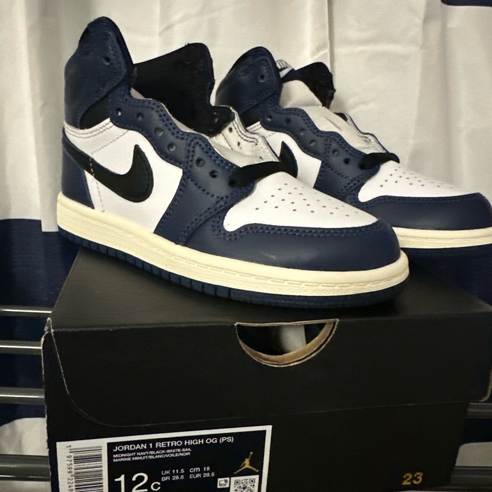 Brand new ‼️ Nike Air Jordan 1 Retro High OG Sneakers